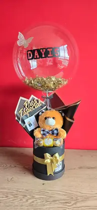Ternura: Peluche, Ferrero y globo burbuja pintado a mano en caja de lujo — regalo a domicilio en Bogotá
