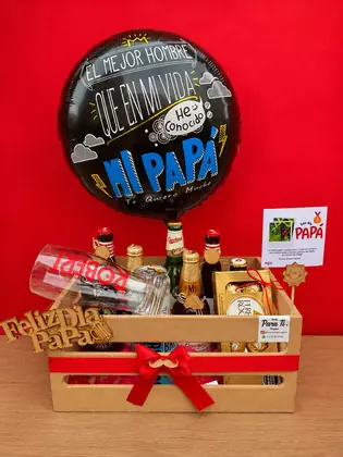 Cervezatón: Guacal de madera con nueve cervezas importadas y vaso cervecero grabado — regalo a domicilio en Bogotá